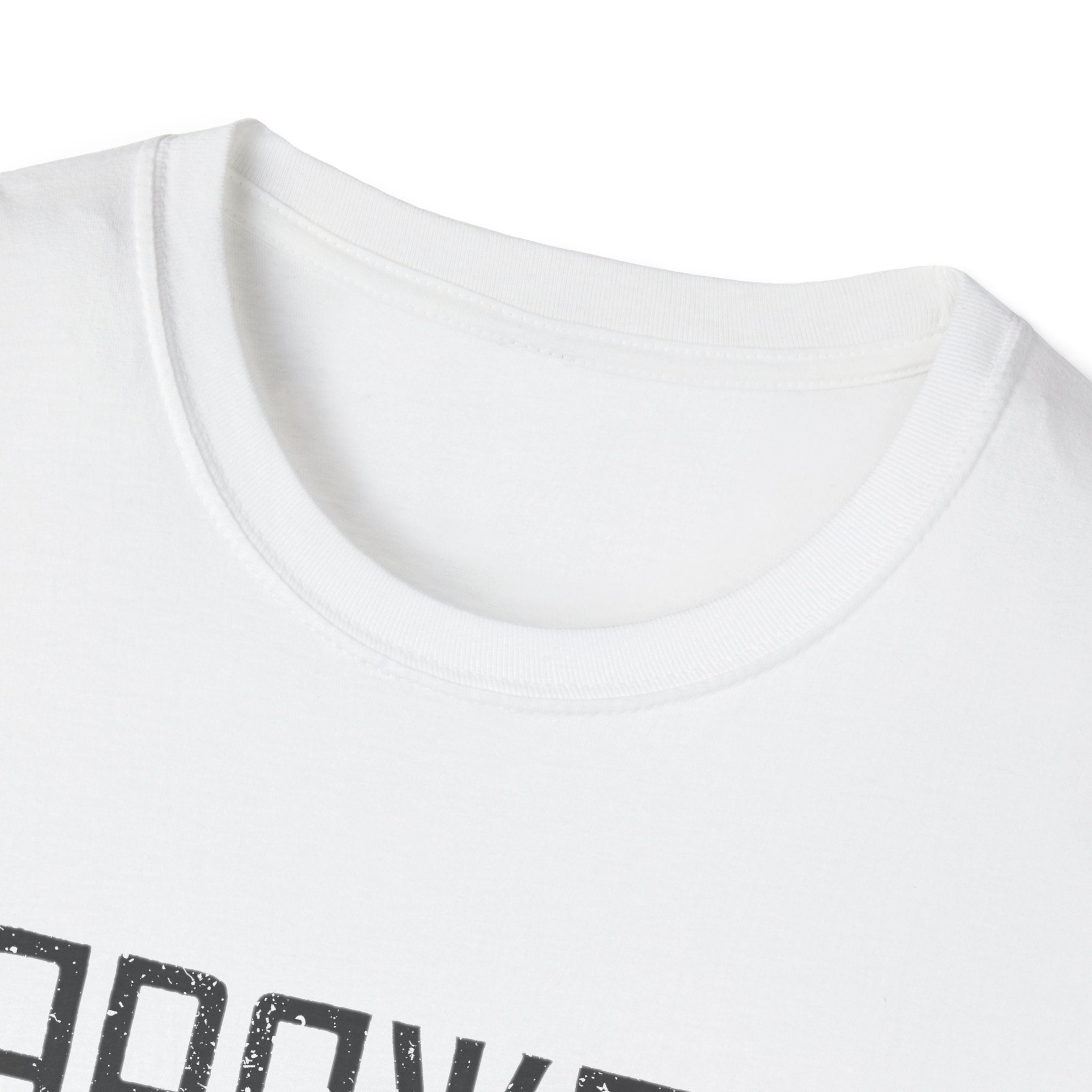 T-Shirt — "ЗАРАЖЕНО" Distressed Cyrillic Graphic Tee